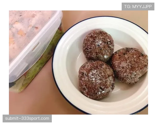 林书豪冰箱里只有鸡胸肉和蛋白粉，约会对象看到菜单直接走人